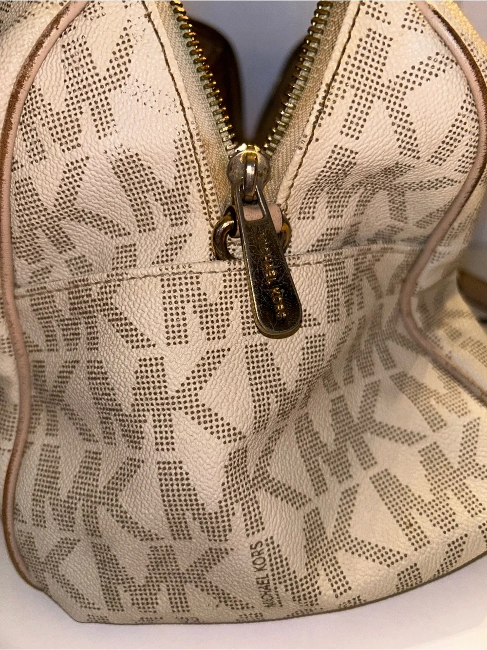 Michael Kors Grayson Signature Vanilla Satchel